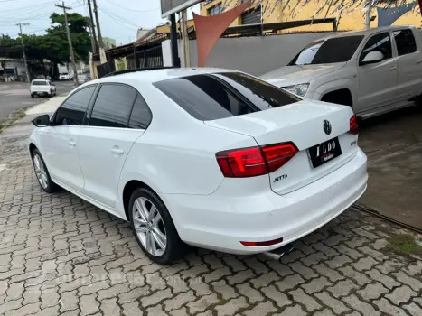 JETTA 2.0 TSI Highline