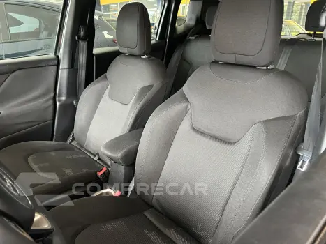 Renegade Longitude 1.8 4x2 Flex 16V Aut.