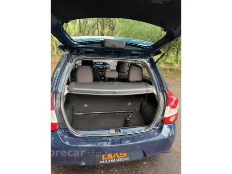 ETIOS 1.5 XS 16V FLEX 4P MANUAL