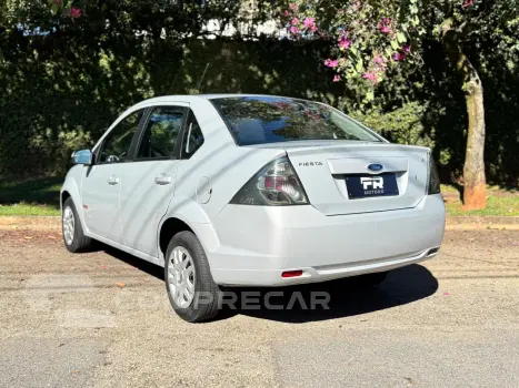 FIESTA 1.6 Rocam SE Sedan 8V