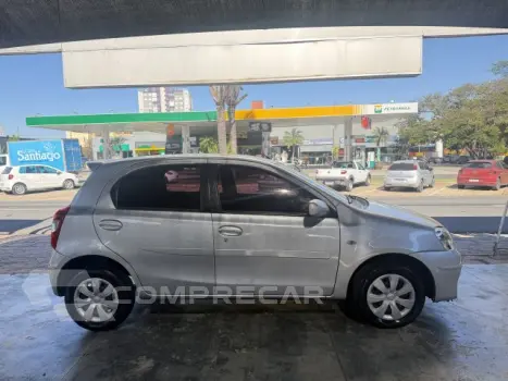 ETIOS HATCH - 1.3 XS 16V 4P MANUAL