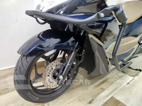 PCX 160 DLX