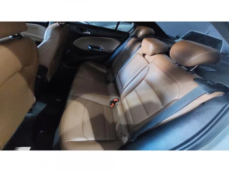 CRUZE SEDAN - 1.4 TURBO PREMIER AUTOMÁTICO