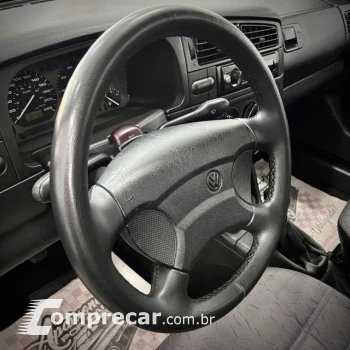 GOLF 1.8 MI GL 8V