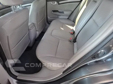 CIVIC - 1.8 EXS 16V 4P AUTOMÁTICO