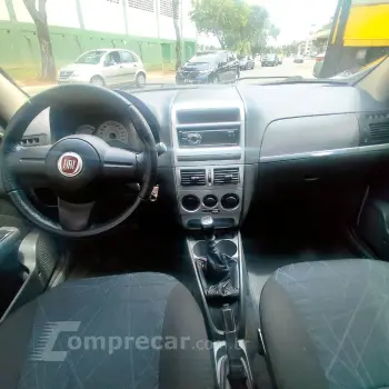 Palio ELX 1.4 Fire/30 Anos F. Flex 8V 4p