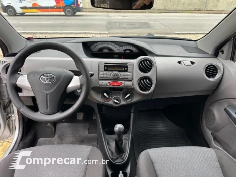 ETIOS HATCH - 1.5 XLS 16V 4P MANUAL