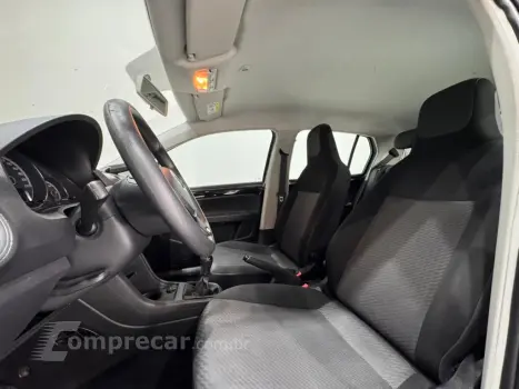 UP 1.0 170 TSI TOTAL FLEX CONNECT 4P MANUAL