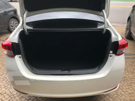 Yaris 1.5 16V Flex Sedan Xl Multidrive