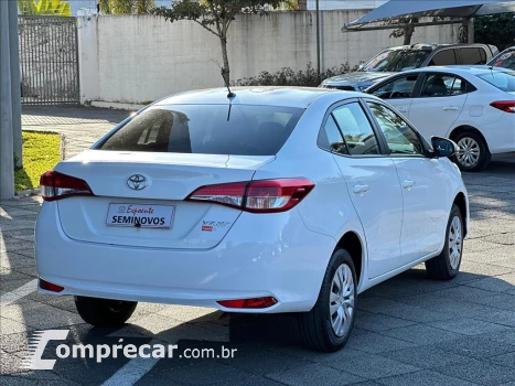 YARIS 1.5 16V FLEX SEDAN XL LIVE MULTIDRIVE