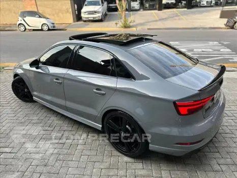 RS3 2.5 TFSI Sedan Quattro