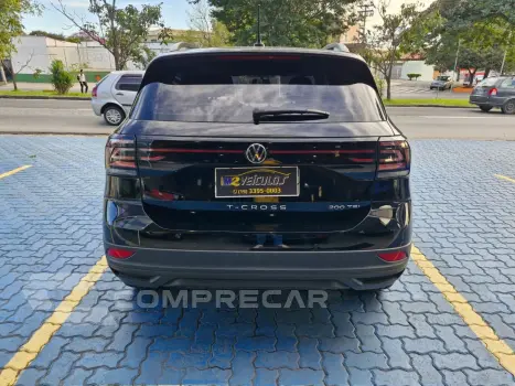 T-CROSS 1.0 200 TSI TOTAL FLEX AUTOMÁTICO