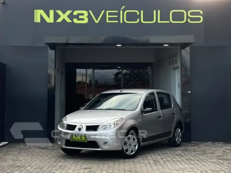 Renault SANDERO 1.6 EXPRESSION 8V FLEX 4P MANUAL 4 portas
