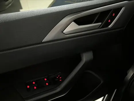 NIVUS 1.0 200 TSI TOTAL FLEX COMFORTLINE AUTOMÁTI