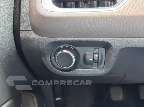 PRISMA 1.4 MPFI LT 8V FLEX 4P MANUAL