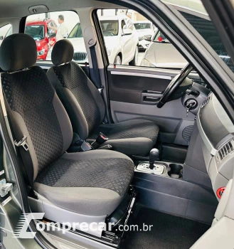 MERIVA 1.8 MPFI Premium 8V