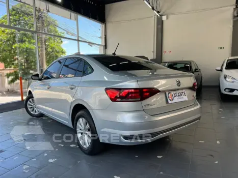 VIRTUS 1.0 200 TSI COMFORTLINE AUTOMÁTICO