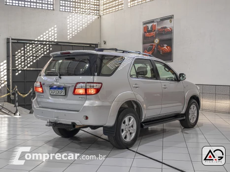 HILUX SW4 3.0 SRV 4X4 7 Lugares 16V Turbo Intercooler