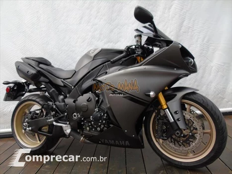 YZF R1