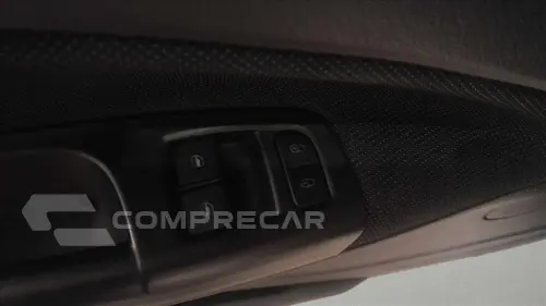 VOYAGE 1.0 12V MPI TOTALFLEX 4P MANUAL