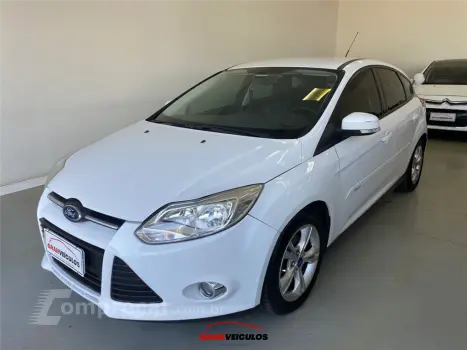 FORD FOCUS 1.6 SE 16V FLEX 4P POWERSHIFT 4 portas