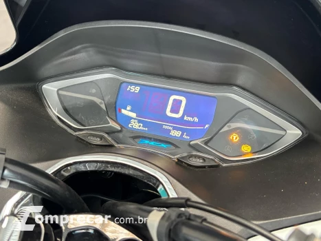PCX 160 DLX ABS