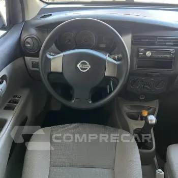 LIVINA 1.6 16V Flex Fuel 5p