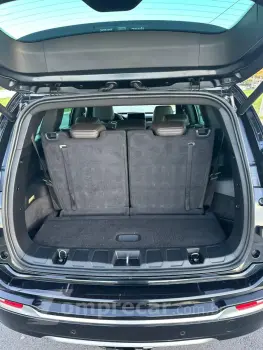 COMMANDER 1.3 T270 Turbo Overland