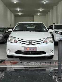 Toyota ETIOS 1.5 XS 16V 4 portas