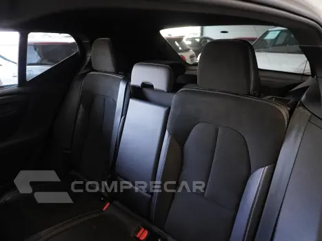XC40 1.5 T5 RECHARGE R-DESIGN GEARTRONIC