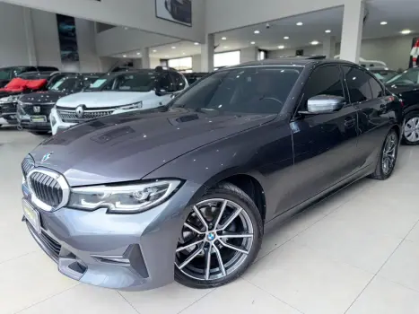 BMW 320i Sport GP 2.0 4 portas