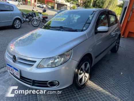 Volkswagen GOL - 1.0 MI 8V 4P MANUAL G.V 4 portas