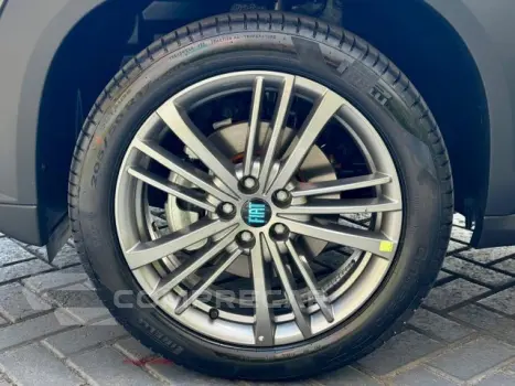 FASTBACK - 1.0 TURBO 200 CVT