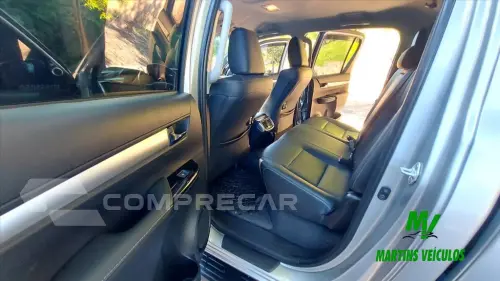 HILUX 2.8 D-4D TURBO DIESEL CD SRX 4X4 AUTOMÁTICO