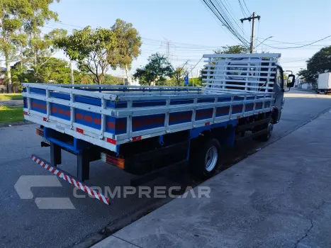 Accelo 915C + Carroceria