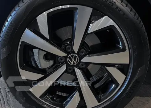 Nivus 1.0 4P FLEX 200 TSI HIGHLINE TURBO AUTOMÁTICO