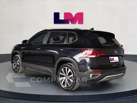 TAOS 1.4 250 TSI TOTAL FLEX HIGHLINE AUTOMÁTICO