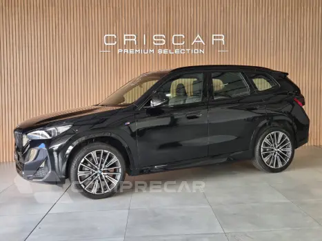 BMW X1 2.0 16V TURBO GASOLINA SDRIVE20I M SPORT STEPTRONIC 4 portas