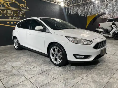 FORD FOCUS 2.0 SE PLUS 16V FLEX 4P POWERSHIFT 4 portas