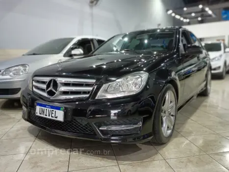 Mercedes-Benz C180 Turbo 4 portas
