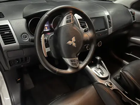 OUTLANDER 3.0 GT 4X4 V6 24V