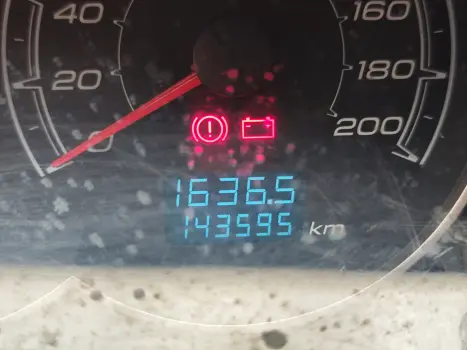 CELTA 1.0 MPFI LT 8V