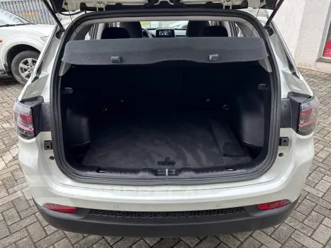 COMPASS SPORT T270 1.3 TB 4x2 Flex Aut.