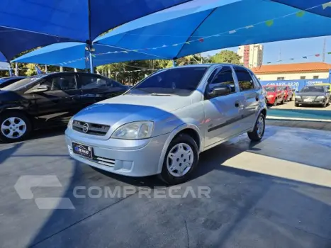 CHEVROLET CORSA HATCH - 1.0 MPFI JOY 8V 4P MANUAL 4 portas