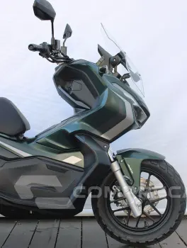 HONDA ADV 150