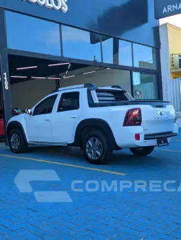 DUSTER OROCH Dyna. 2.0 Flex 16V Aut.