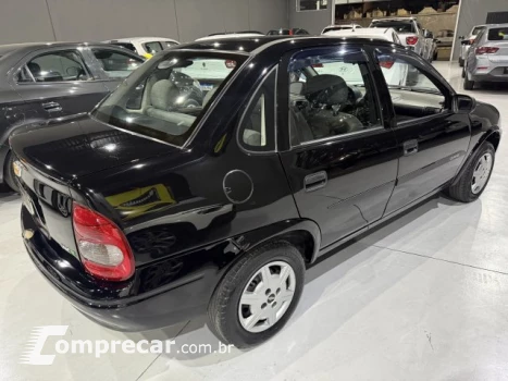 CLASSIC - 1.0 MPFI LIFE 8V 4P MANUAL