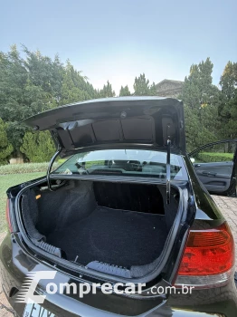 VOYAGE 1.0 12V MPI Totalflex