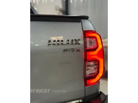 HILUX 2.8 D-4D TURBO DIESEL CD SRX 4X4 AUTOMÁTICO