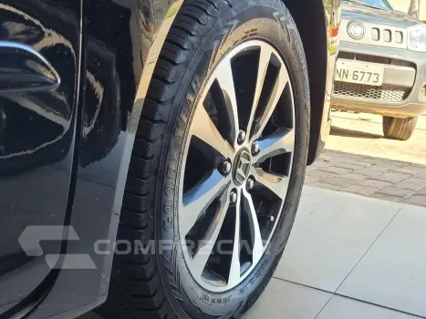 Civic Sedan LXR 2.0 Flexone 16V Aut. 4p